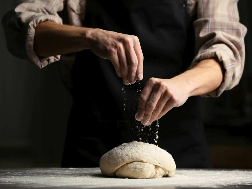 Come usare la farina di grillo in cucina, dal pane alla pizza